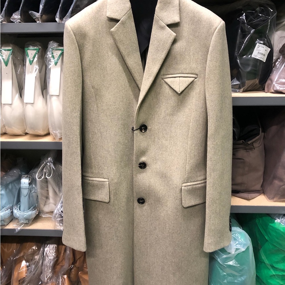 Bottega Veneta Chameleon Wool Coat as 46EU